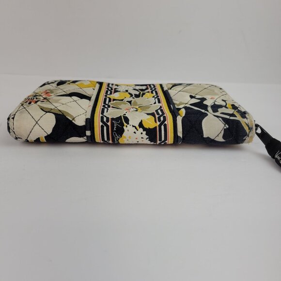 Vera Bradley Dogwood Print Floral Quilted Wallet With Zipper Closure - Picture 11 of 11